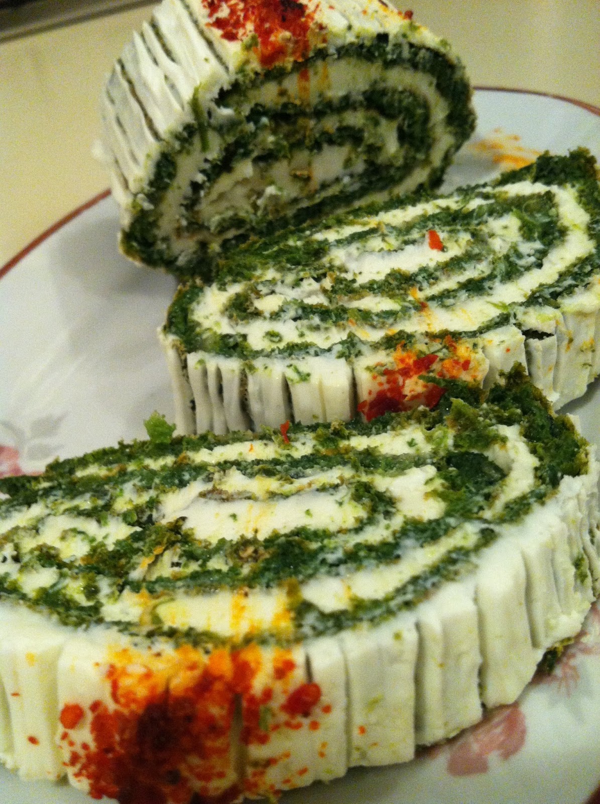 ıspanaklı rulo salata